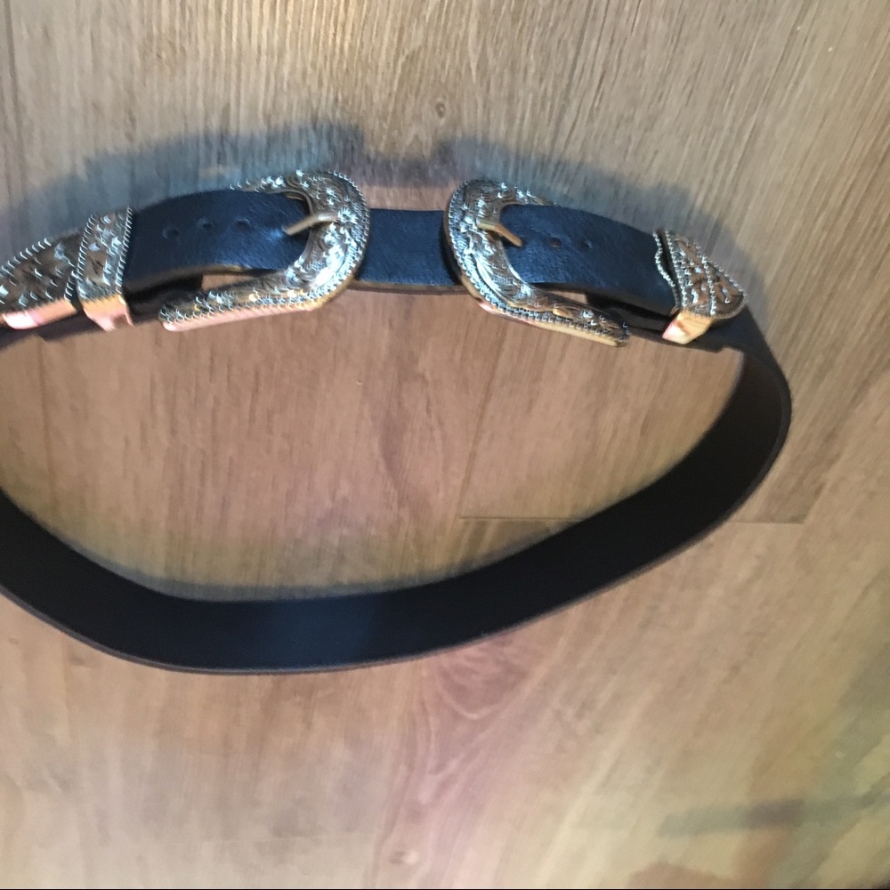 Double Buckle Belt - Picture 2 of 3